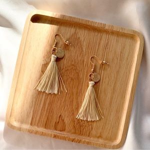 NEW Boho Gold Tone Beige Tassel Dangle Drop Earrings